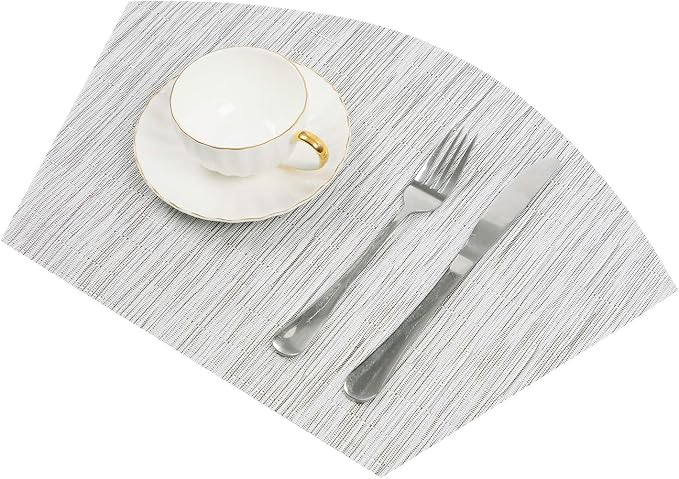 SHACOS Small Round Table Placemats Set of 5 Wedge Shaped Place Mat with Round Centerpiece Mat Heat Resistant Table Mats Washable (5, Gray White)