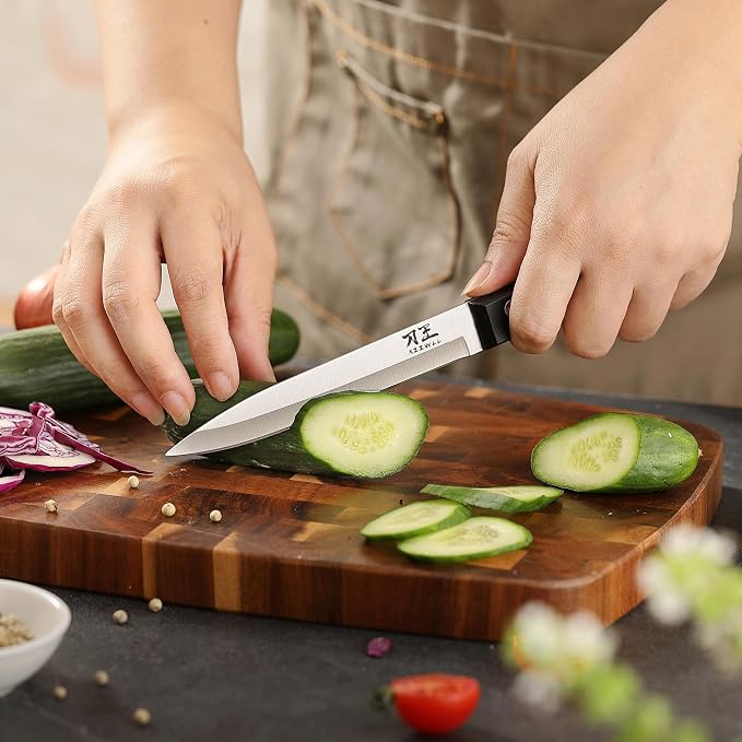 5 Pieces Kitchen knife Set, Knife Set Without Block with Sheathes, Stainless Steel Sharp Blade and Comfortable Handle, Chef Knife Set with Kitchen Scissors and Peeler for Cooking