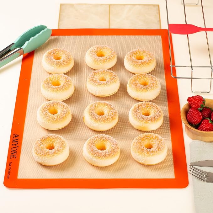AMYONE Silicone Baking Mat for 2/3 Size Sheet Pan, Platinum, 15x21" Big | Food Grade Silicone for Cookies/Pastries/Chicken/Vegetables; Fits Two-thirds Baking Pans; Nonstick, Easy Clean, Reusable