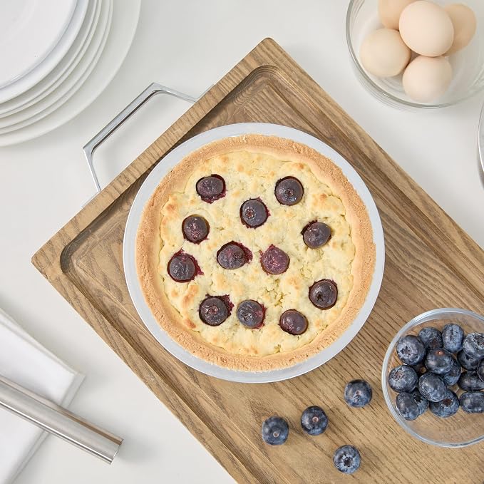 Restaurantware Aluminum Pie Pan 72 Count 8 Inch Round 1.25 Inch Deep Oven-Friendly Pie Tin, Lightweight Baking Pan, Silver Plate for Quiche, Fruit Pies, Home And Commercial Kitchens