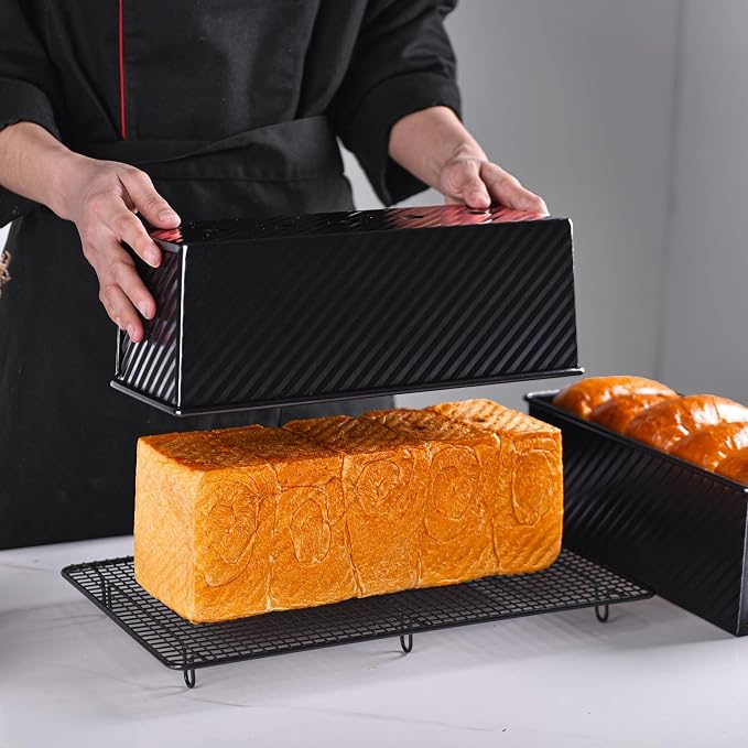 Commercial Pullman Loaf Pan with Lid, 2.2Lb Aluminum Dough Capacity Non-Stick Rectangle Corrugated Bread Toast Mold with Cover for Baking Bread (Black)
