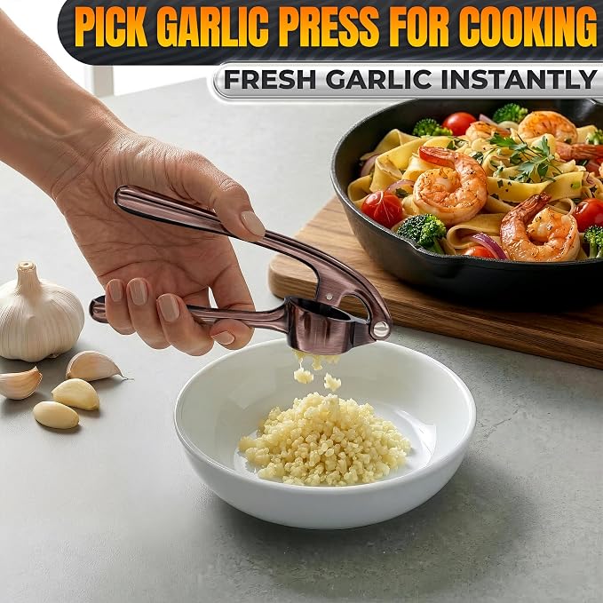 Stainless Steel Garlic Press Set, Peeler & Cleaning Brush, Copper | Ginger Mincer with 37 Built-In Studs for Maximum Extraction, Garlic Crusher for Ginger and Soft Nuts, Ergonomic Handle