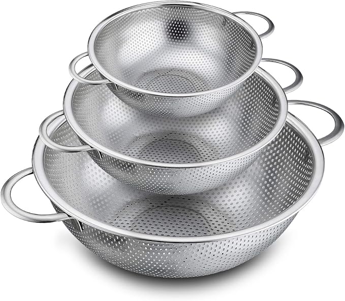 P&P CHEF Colander Set of 3, 1/3/5 Qt, Stainless Steel Colanders Strainers | Metal Micro-Perforated Colanders and Strainers for Draining Rinsing Washing, Ideal for Pasta Fruits, Dishwasher Safe