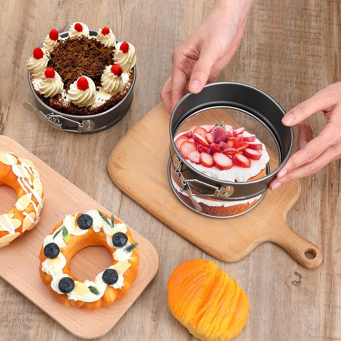 8 Pcs 4.7 Inch Springform Pan with Removable Bottom, Nonstick, Round Springform Cake Pan, Leakproof Mini Cheesecake Pans with Stainless Steel Spring Buckles for Baking Kitchens Restaurant (Black)