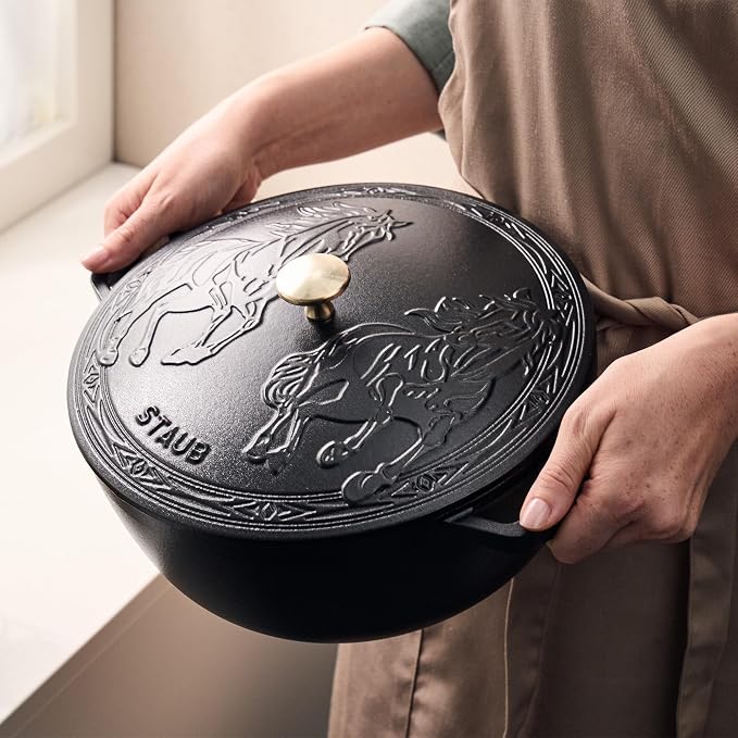 Staub Cast Iron Essential French Oven, Dutch Oven, 5-quart, serves 5-6, Made in France, with Horse Lid - Matte Black