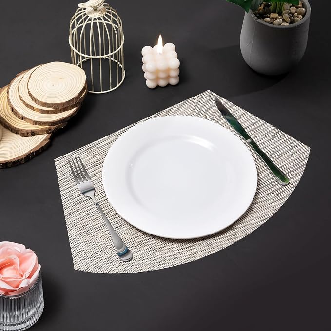 SHACOS Round Table Placemats Set of 7 Wedge Placemats with Centerpiece Round Mats Heat Resistant Washable (7, Beige White Black)