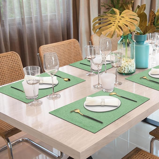 Cloth Placemats Set of 4, Cotton Linen Blend Place Mats, Light Green | Machine Washable, Double Layered, Heat Resistant, Fabric Dining Table Mats for Kitchen, Indoor & Outdoor, 13" x 19"