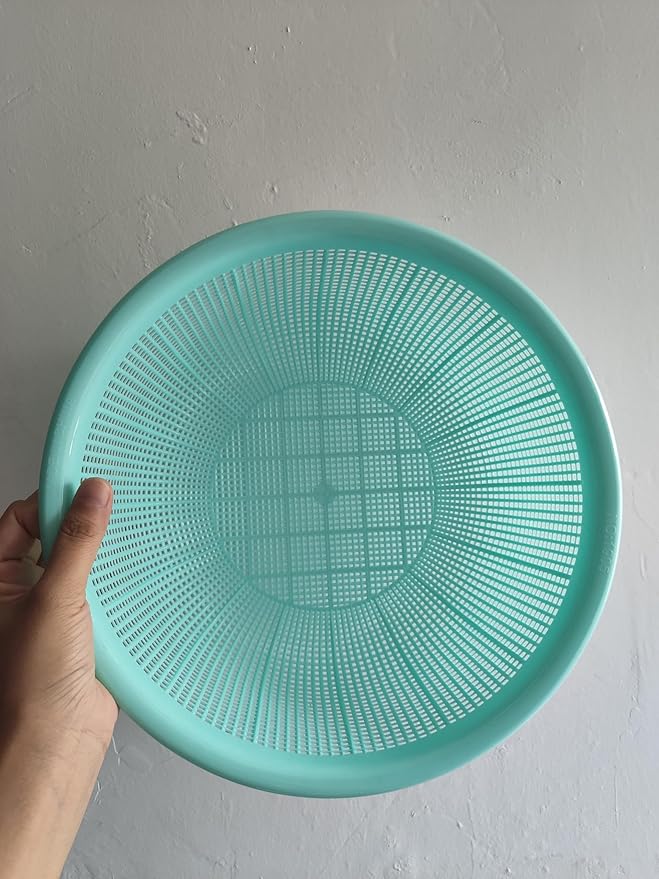 8 pcs Plastic Wash Basket Round Perforated Colander Wash Vegetables and Fruits Drain Cooked Pasta Kitchen Essentials Food Strainer Basket Strainer Kitchen Blue pink green red