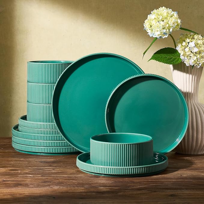 Famiware Ceramic Plates and Bowls Set, Dinnerware Sets, Ribbed Dishes for 4 | 12-Piece Stoneware Dishware, Lipped Edges, Chip & Scratch Resistant, Microwave & Dishwasher Safe, Everyday Use, Sage Green