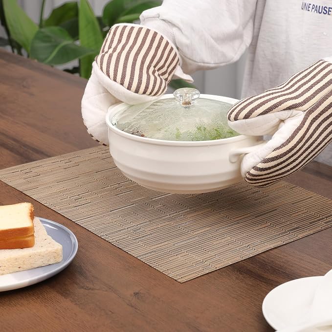 Myir JUN Placemats Set of 6 Kitchen and Dining Table Placemats | Vinyl Placemats Place Mats Indoor/Outdoor Set of 6 Washable Table Mats Non-Slip Place mats for Dining Table, Light Brown