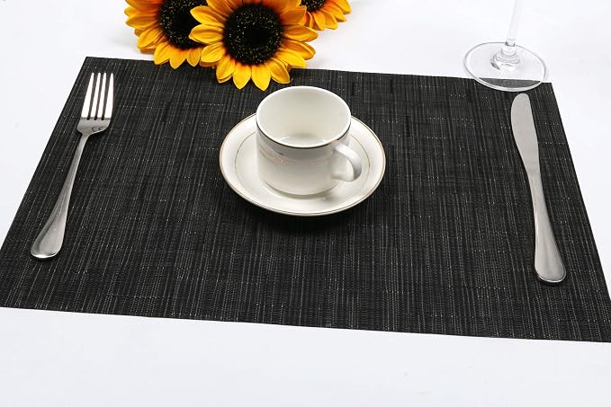 SHACOS Placemats Set of 6 Woven Vinyl Place Mats for Dining Table Wipe Clean Stain Resistant Table Mats Indoor Outdoor (6, Black)