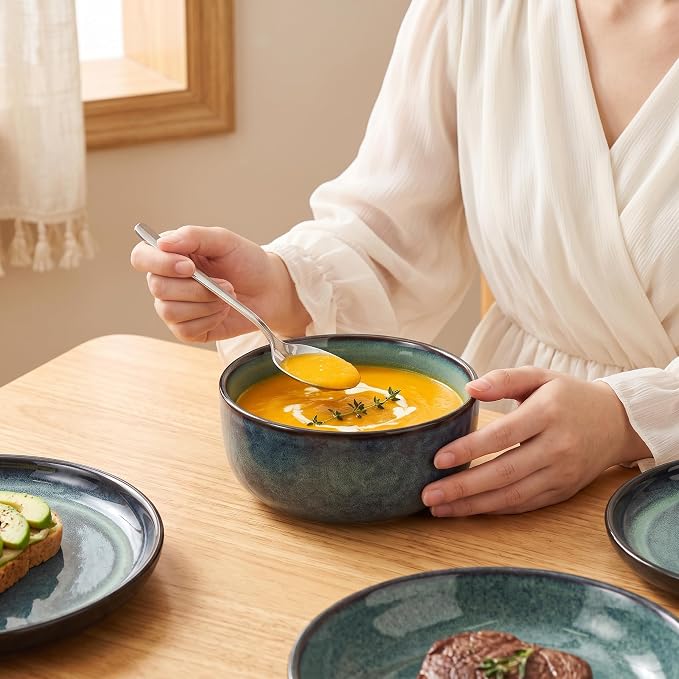 Ceramic Dinnerware Set(16 pcs) Serve 4 people, Plates & Bowls Sets, Reactive Glaze Dishes Set, Chip Resistant and Scratch Resistant, Dishwasher, Microwave Safe, Suitable for dinner, party