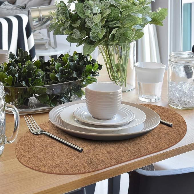 Placemats Set of 6 - Washable Heat Resistant Table Placemats - Wipeable Faux Leather Oval Place Mats, Waterproof Table Mats for Dining Table, Brown