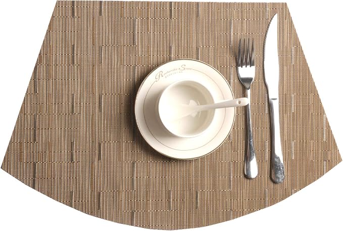 SHACOS Round Table Placemats Set of 7 Woven Vinyl Wedge Placemats with Centerpiece Round Table Mat Heat Resistant Wipe Clean (7, Tan)