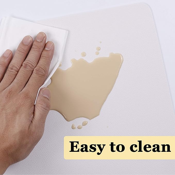 Wipeable Placemats Leather Table Mats Waterproof Heat-Resistant Easy to Clean for Dining Table Set Kitchen Table (4, White)