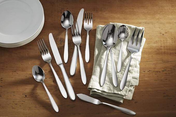 Oneida Mooncrest 45-Piece 18/0 Silverware Set for 8, Flatware | mirror finish, dishwasher safe | includes serving spoons and utensil set | cutlery set, wedding silverware