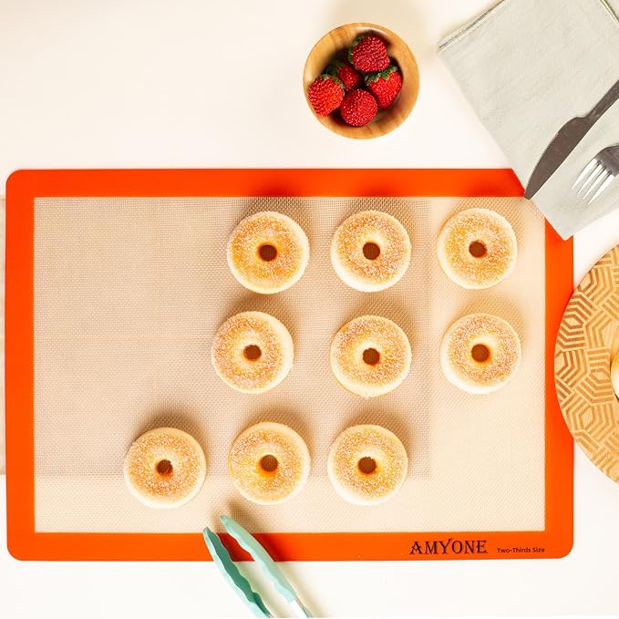 AMYONE Silicone Baking Mat for 2/3 Size Sheet Pan, Platinum, 15x21" Big | Food Grade Silicone for Cookies/Pastries/Chicken/Vegetables; Fits Two-thirds Baking Pans; Nonstick, Easy Clean, Reusable