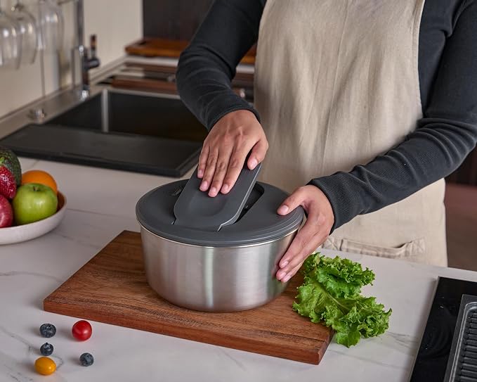 Zyliss Swift Dry Salad Spinner Stainless Steel Small, 3.5L, Non-Slip Base, Serving Bowl, AquaVent™ Technology, One Handed Pump, Brake System, Easy to Clean