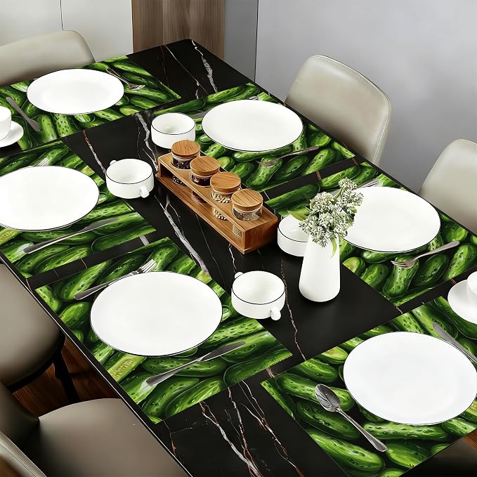 Table Placemats Set of 6,Green Cucumber Cloth Placemats,Vegetable Food Theme Heat-Resistant Table Mats for Kitchen Dining Room Decoration,Non-Slip Fabric Place Mats 11.8x17.7 Inch