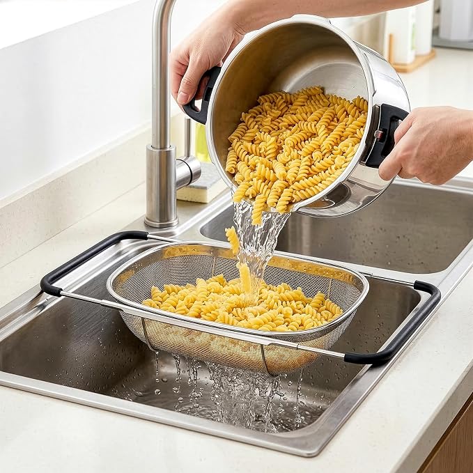 2 Pack Over the Sink Oval Colander for Kitchen, Stainless Steel Fine Mesh 6 Quart Strainer Basket with Expandable Rubber Grip Handles for Straining, Draining, Rinsing Fruits, Vegetables