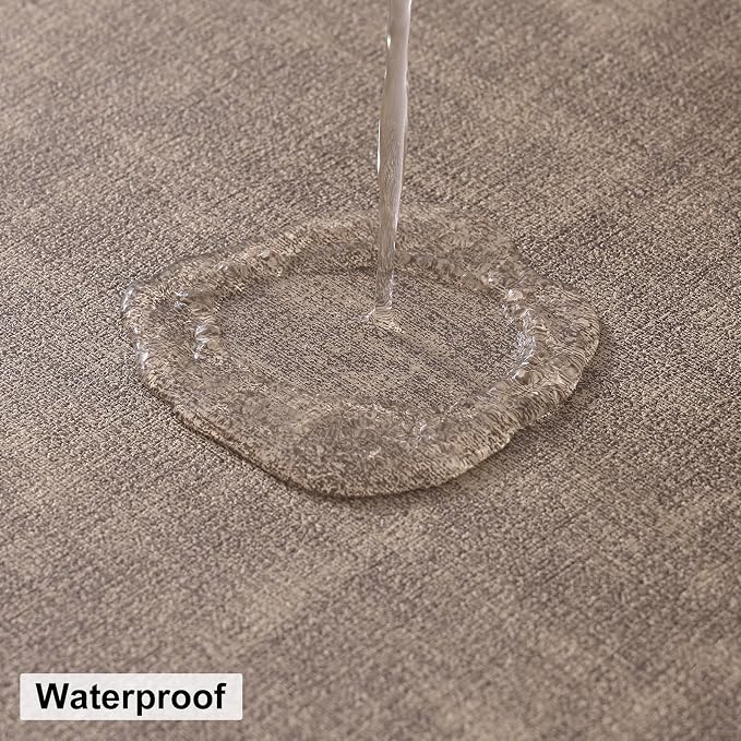 Round Faux Leather Placemat and Coaster 4 Packs, Washable Heat Resistant Dining Place Mats, Wipeable Double-Sided Table Mats for Indoor and Outdoor, Diameter 13 and 3.93 inch, Camel