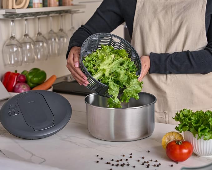 Zyliss Swift Dry Salad Spinner Stainless Steel Small, 3.5L, Non-Slip Base, Serving Bowl, AquaVent™ Technology, One Handed Pump, Brake System, Easy to Clean