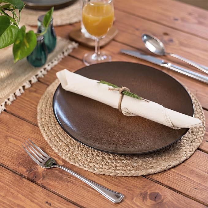 Natural Jute Placemats Set of 6, Round Woven Table Mats, 13 Inch Rattan Charger Plates for Dinner, Boho Farmhouse Braided Place Mats