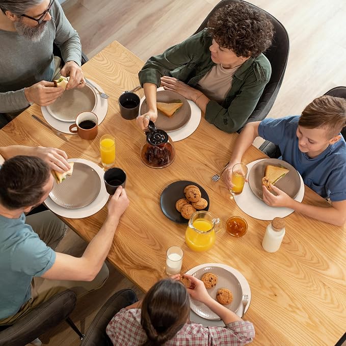 ADRIMER Placemats, Heat Resistant Round Placemats Set of 12 Washable, Waterproof Table Mats, Wipeable Faux Leather Place Mats for Kitchen, Dining Room, Beige