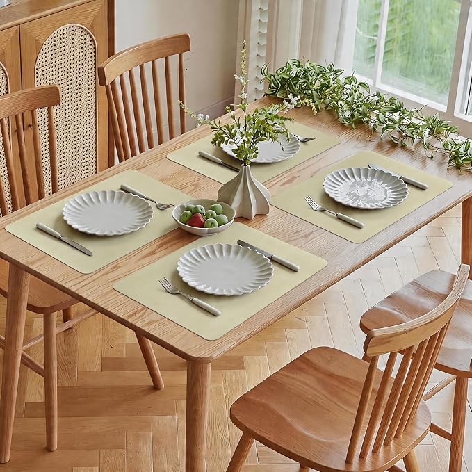 Vinyl Placemats Set of 4-12x17 Inch - Heat Resistant Washable Place Mats Waterproof Non-Slip Wipeable Table Mats for Dining Table Decor, Indoor/Outdoor Plastic Mat