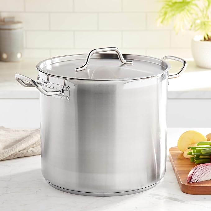 Winware Stainless Steel 16 Quart Stock Pot with Cover, Silver | Dishwasher safe, Heavy-duty, Tri-ply construction, Riveted handles, Wide base, Great for Stocks, Soups and Batch Cooking
