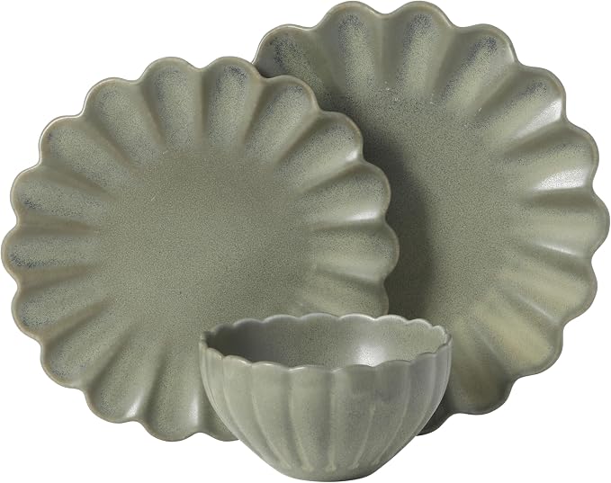 Gibson Elite Bistro Fleur Plates and Bowls Sets, 12-Piece Stoneware Dinnerware Set for 4, Matte Green Scalloped Dish Set with Dinner Plates, Salad Plates & Bowls