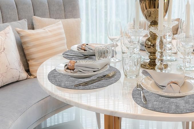 Round Faux Leather Placemat and Coaster 4 Packs, Washable Heat Resistant Dining Place Mats, Wipeable Double-Sided Table Mats for Indoor and Outdoor, Diameter 13 and 3.93 inch, Light Grey