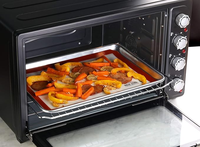 New Star Foodservice Commercial Grade Silicone Baking Mat Non Stick Pan Liner, 11 x 17 Inch (Half Size)