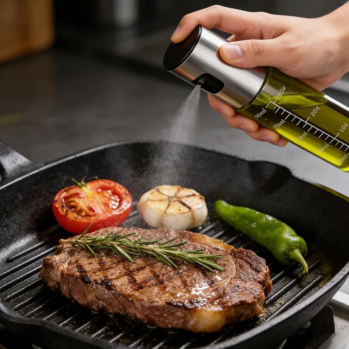 Light Blockage Olive Oil Sprayer for Cooking, 100ml/3.38oz Food Grade Oil Dispenser Bottle, Leakproof Kitchen Oil Mister for Air Fryer, Salad, Frying, BBQ & Baking