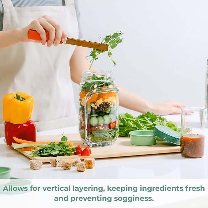 Prepara The Original Salad Pod, 4.5 Cups, Green | BPA-Free, Ideal for Meal Prep & Salads, 4.5-Cup Pod with 2.5 oz Dressing Capsule