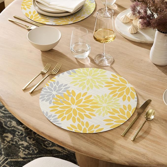 Artoid Mode Yellow Dahlia Plastic Round Placemats Set of 4, 14 Inch Seasonal Washable Woven Vinyl Table Mats for Farmhouse Party Kitchen Dining Decor