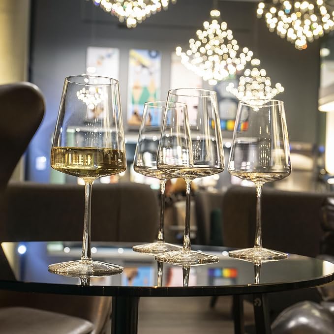 Stölzle Lausitz White Wine Glasses Power Set of 6, 13 1/2 oz – Modern Wine Glasses for Maximum Aroma Enhancement – Elegant Crystal White Wine Goblets – Dishwasher- & Shock-Resistant, Made in Germany