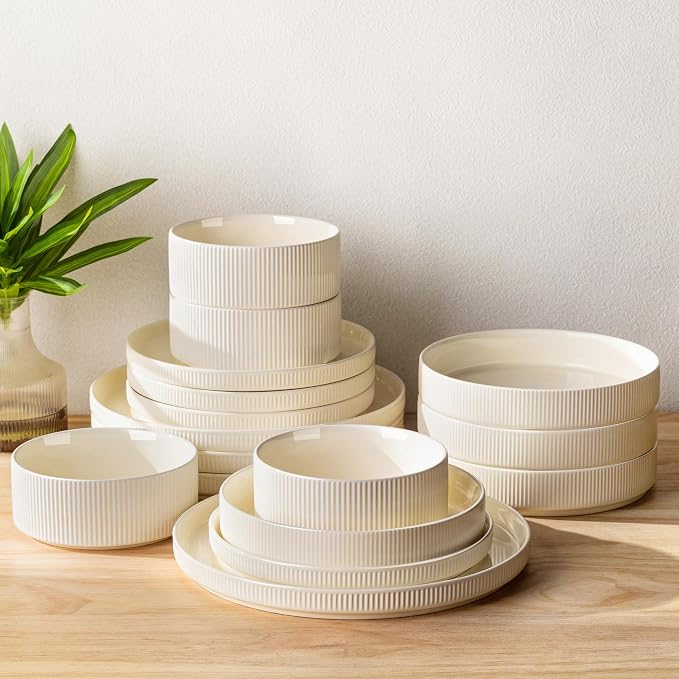 Ceramic Dinnerware Set for 4, 16-Piece Plates and Bowls Set | Lightweight Porcelain Dish Set, Scratch Resistant, Oven & Microwave & Dishwasher Safe, Beige