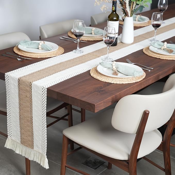 Placemats Set of 6,Natural Round Placemats with Table Runner & Napkin Rings | Made of Cotton Burlap and Corn Husk,Protective,Heat-Resistant,Non-Slip Boho Table Mats Fall Placemats for Dining Table Décor