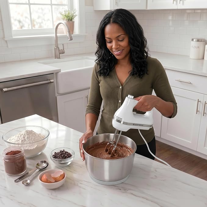 West Bend Two Sweet 2-in-1 Hand & Stand Mixer, 11 Speeds with Turbo Boost, 4.4 Qt Rotating Bowl, Dough Hooks, Beaters & Whisk, Tilt-Head Design, 550 Peak Watts, White