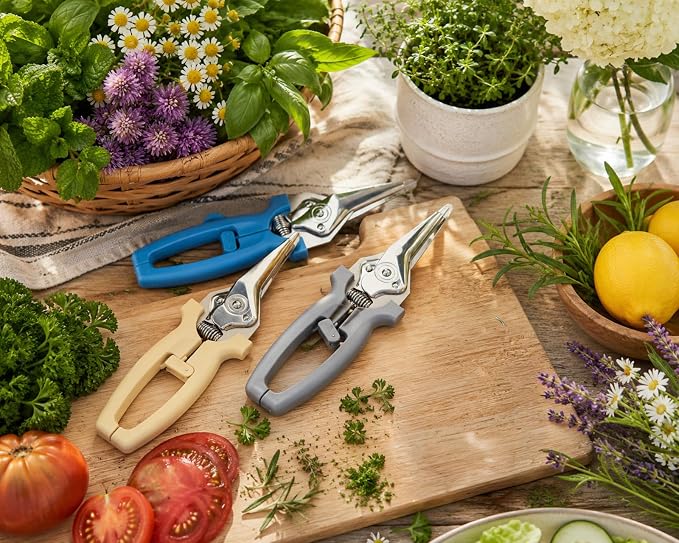 Kuhn Rikon Classic Kitchen & Garden Shears, 1 Count | Stainless Steel Blades, Assorted Colors