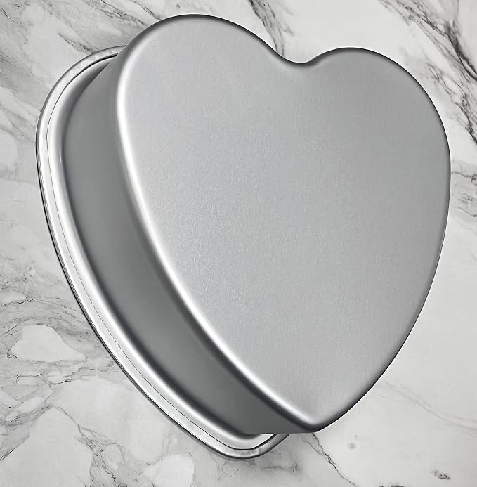 8 x 3 Inch Heart Shaped Cake Pan, Aluminum Heart Cake Tin, Baking Cake Pan for Wedding, Party, Family Occasions, Chocolate, Bread. (Heart, 8 x 3 Inch)