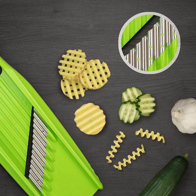 Börner Wave-Waffle XXL PowerLine Wavy Vegetable Cutter (Green) • Mandoline for Wave Cutting and Waffle XXL • Slicer for Lattice Potatoes and Wavy French Fries XXL