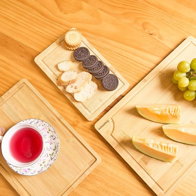 Bamboo Cutting Boards for Kitchen, Wood Cutting Board with Holder, Bamboo Cutting Board Set Reversible with Juice Grooves for Meat Cheese Fruit and Vegetables (Four Piece Set)