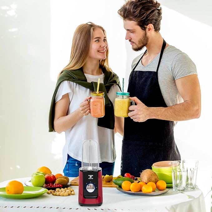 Moss & Stone Personal Smoothie Blender, Single Serve Blender for Shakes & Protein, 17oz Blend Cup & 10oz Grind Cup, Compact Mini Design for Home, Office, Gym & Travel