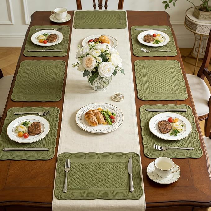 Quilted Placemats Set of 4 18"X13" Cotton Placemats Washable Cloth Table Mats for Kitchen Table (Green)