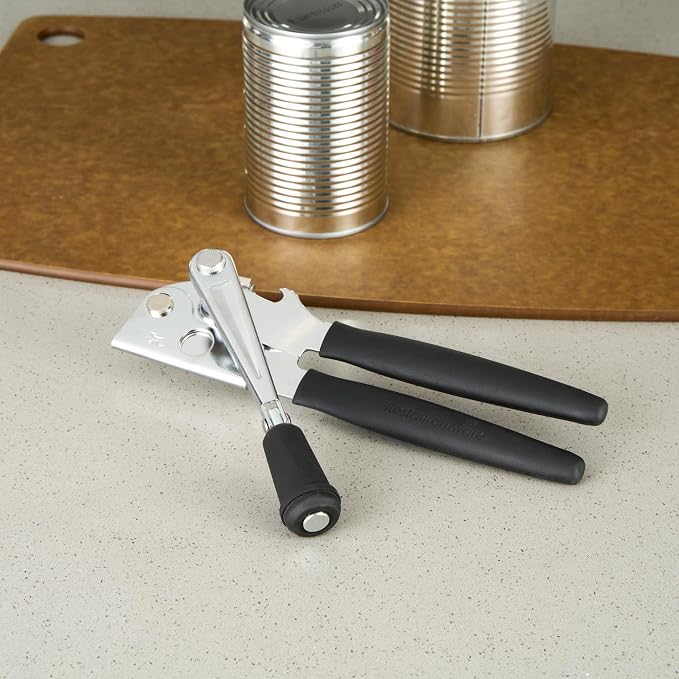 Restaurantware Stainless Steel Magnetic Manual Can Opener - German Standard Black Crank Can Opener with Magnet, Ergonomic Handle, Non-Slip - Heavy-Duty Hand Can Opener, Easy Turn, Sharp Blade