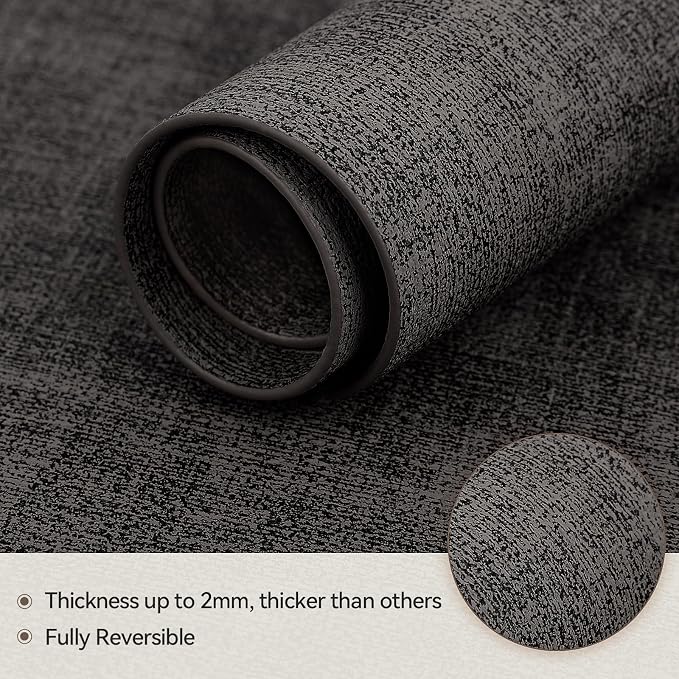 Round Table Placemats Set of 6, Faux Leather Wedge Shape Place Mats Heat Resistant Wipeable Washable Table Mats for Dining Outdoor Indoor, Black