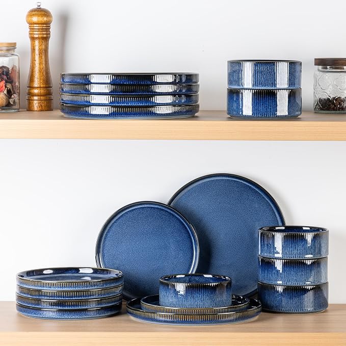 Ceramic Dinnerware Set for 6, 18-Piece Plates and Bowls Set | Lightweight Porcelain Dish Set, Scratch Resistant, Oven & Microwave & Dishwasher Safe, Starry Blue