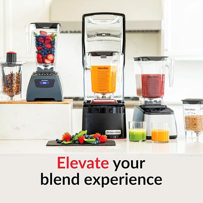Blendtec Total Classic Original Blender & 75 oz FourSide Jar - Kitchen Blender Bundle - Red